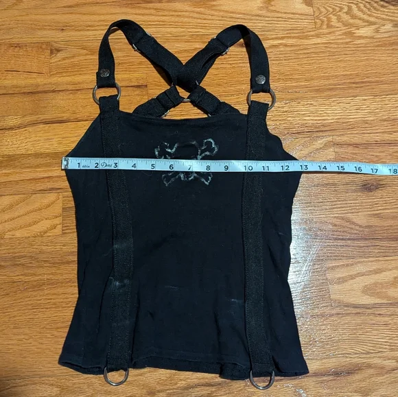 Pictures - Picture 2 of 9